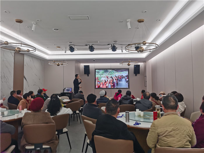 綿陽(yáng)中旅假日旅行社舉行2025年哀勞山自駕發(fā)布會(huì)